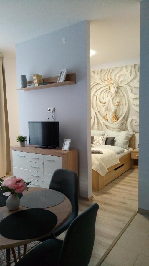 Loli Apartman Miskolc Extérieur photo