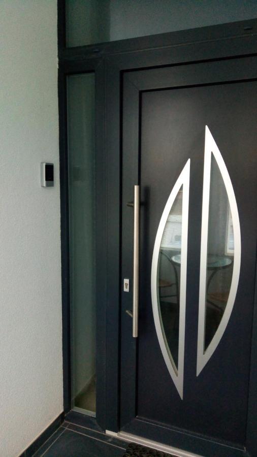 Loli Apartman Miskolc Extérieur photo