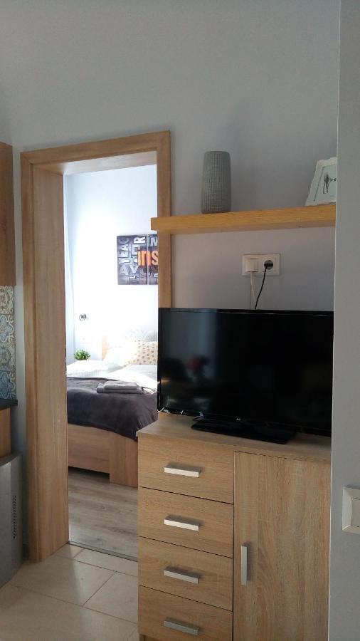 Loli Apartman Miskolc Extérieur photo