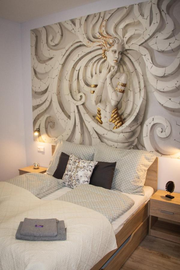 Loli Apartman Miskolc Extérieur photo