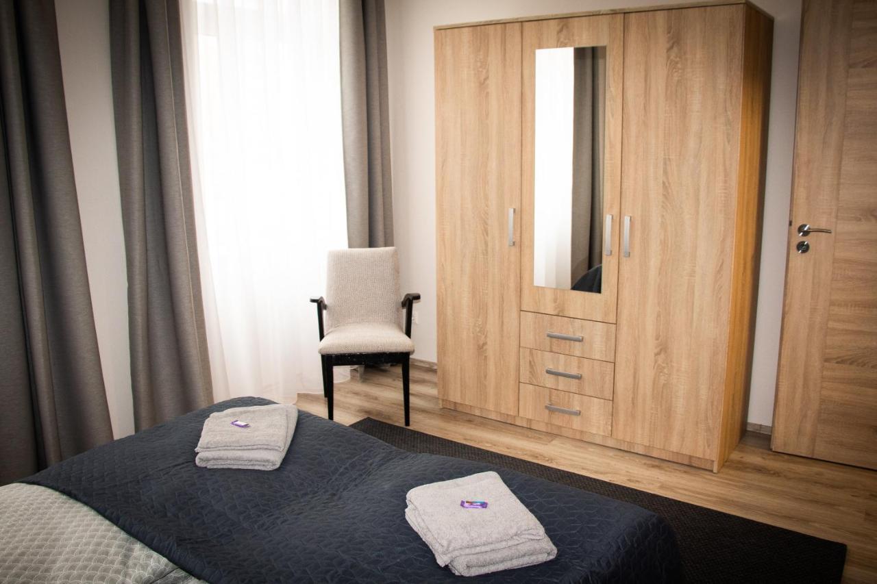 Loli Apartman Miskolc Extérieur photo